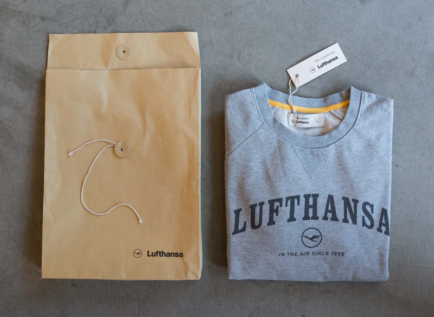 Lufthansa giveaway sweatshirt